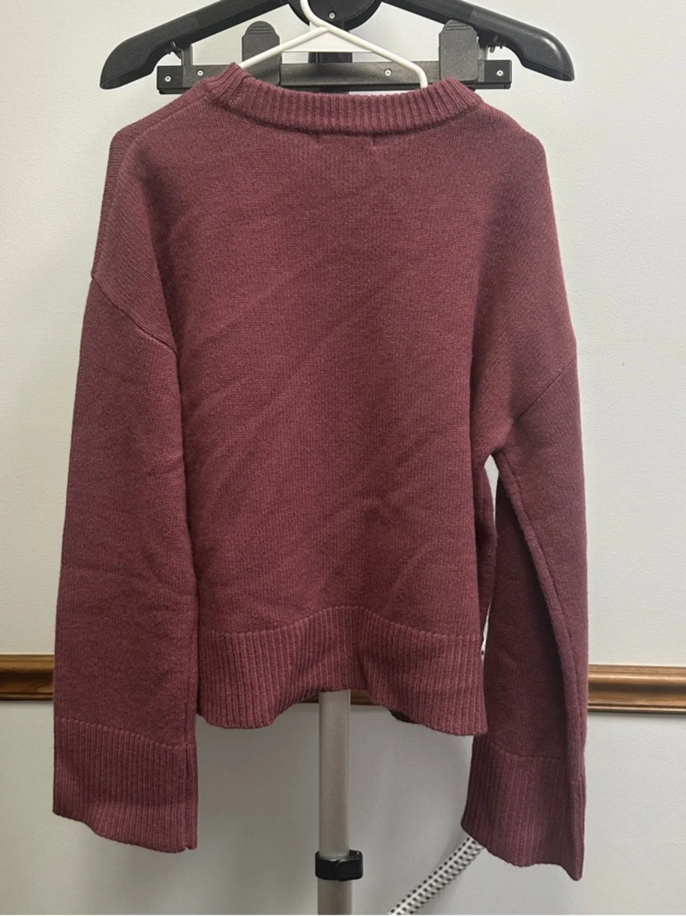 Women's Wool Crewneck Sweater in Dusty Mauver